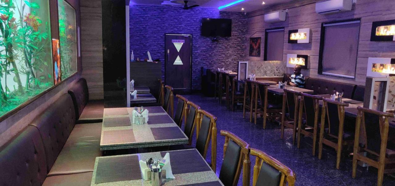 Hotel Priya Residency 2*